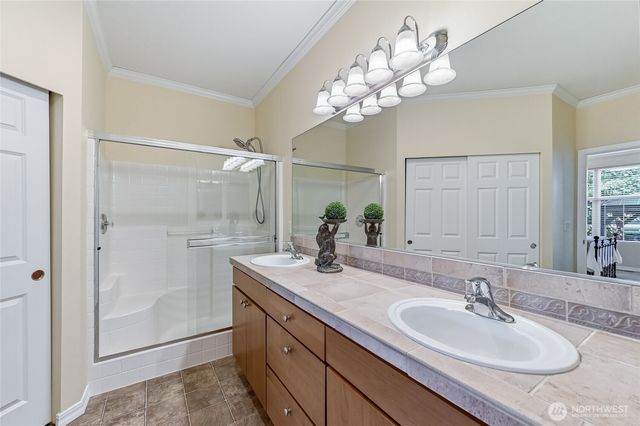 24563 NE Vine Maple Way, Redmond, WA 98053