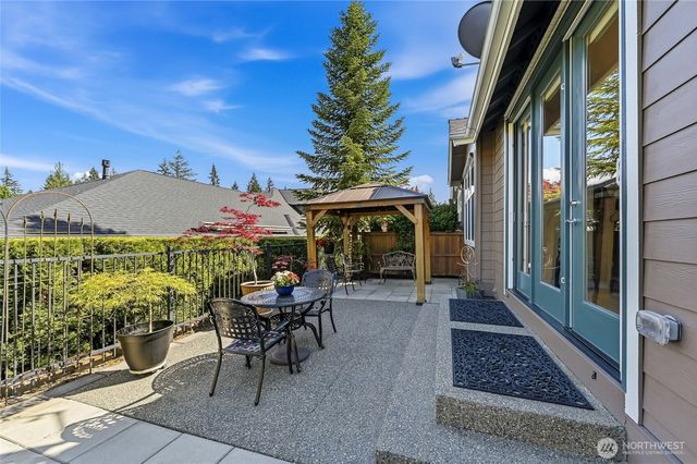 24563 NE Vine Maple Way, Redmond, WA 98053