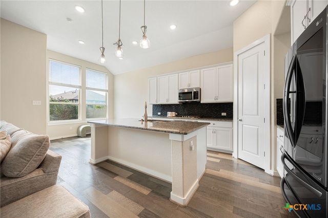6633 Verona Place, Round Rock, TX 78665