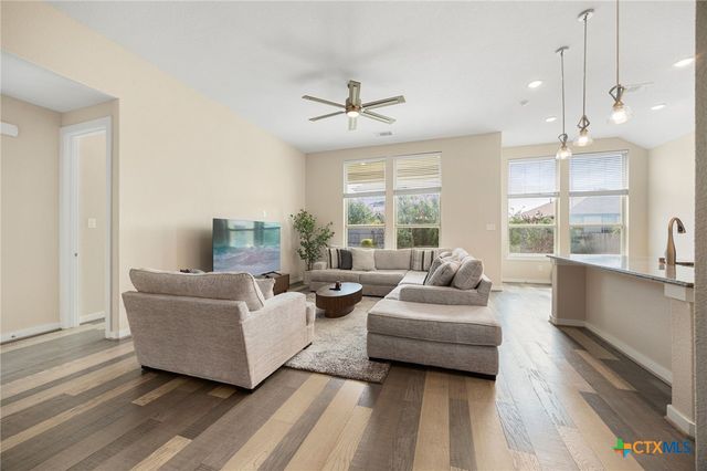 6633 Verona Place, Round Rock, TX 78665
