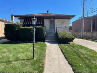 679 Manistee Avenue, Calumet City, IL 60409