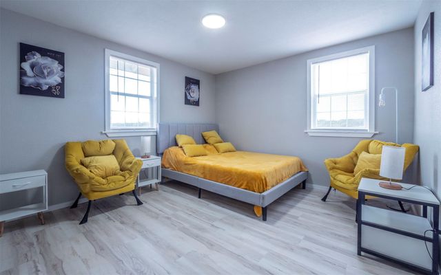 340 Frazier LN, Burnet, TX 78611