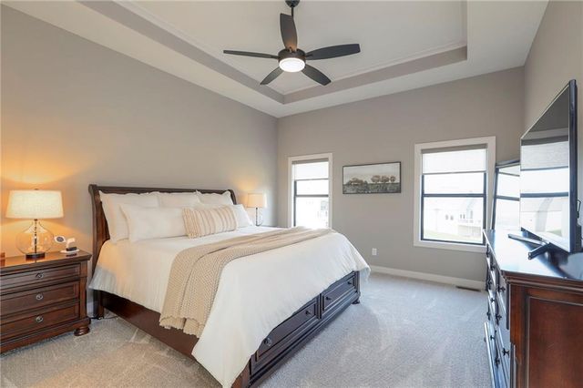 1820 Homestead Drive, Liberty, MO 64068