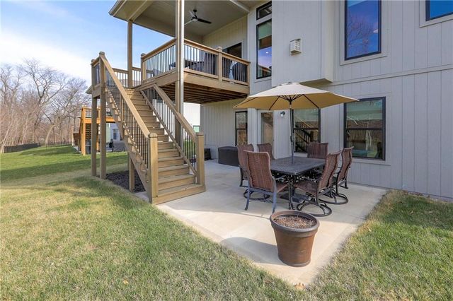 1820 Homestead Drive, Liberty, MO 64068