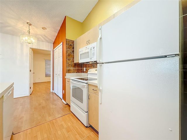 1926 29TH AVENUE N, St Petersburg, FL 33713