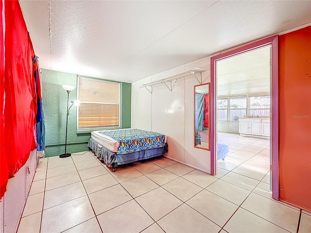 1926 29TH AVENUE N, St Petersburg, FL 33713