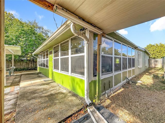 1926 29TH AVENUE N, St Petersburg, FL 33713