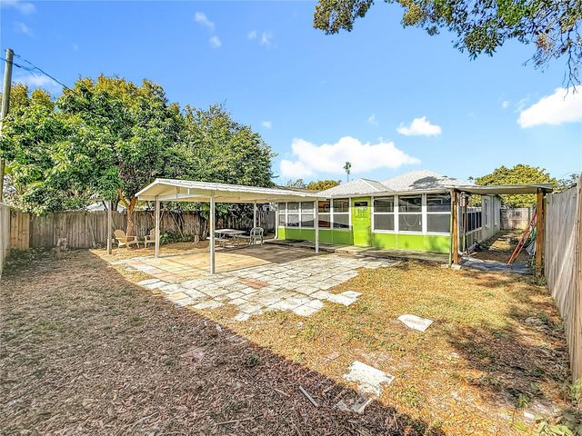 1926 29TH AVENUE N, St Petersburg, FL 33713