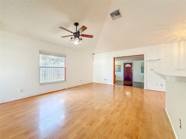 1926 29TH AVENUE N, St Petersburg, FL 33713