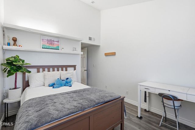 450 W Dryden Street 303, Glendale, CA 91202