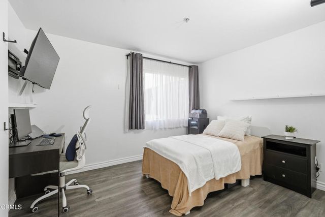 450 W Dryden Street 303, Glendale, CA 91202