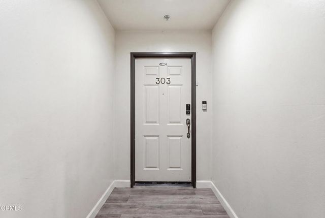 450 W Dryden Street 303, Glendale, CA 91202