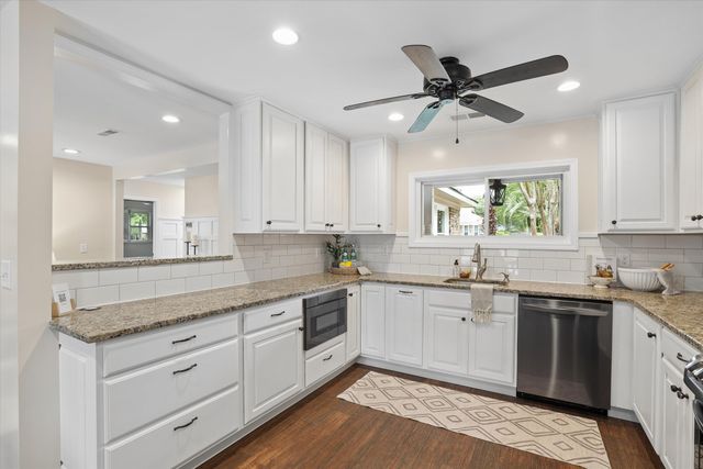 629 Beauregard Street, Charleston, SC 29412