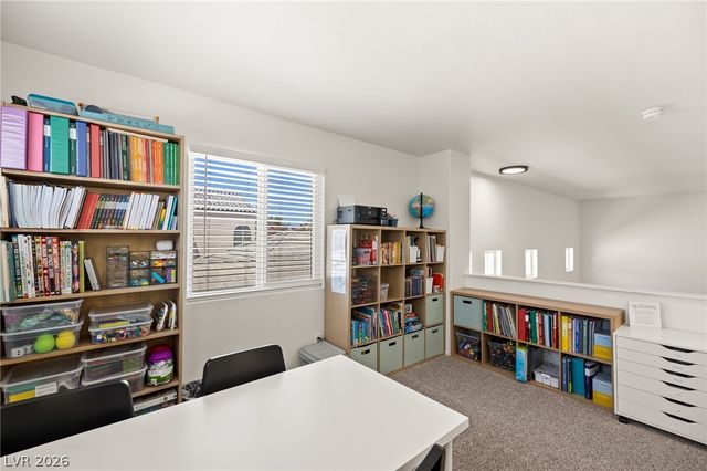 4916 Morning Splash Avenue, Las Vegas, NV 89131