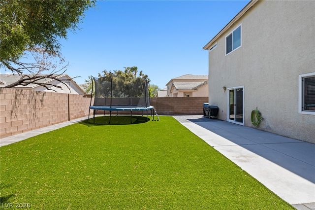 4916 Morning Splash Avenue, Las Vegas, NV 89131