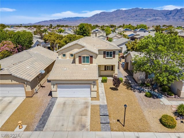 4916 Morning Splash Avenue, Las Vegas, NV 89131