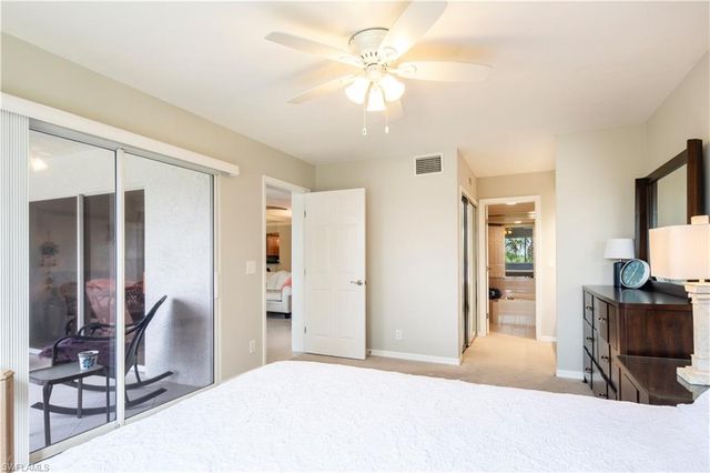 360 Horse Creek DR 303, Naples, FL 34110