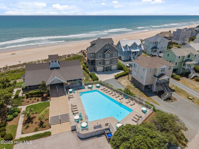 130 & 132 N Permuda Wynd Drive, Sneads Ferry, NC 28460