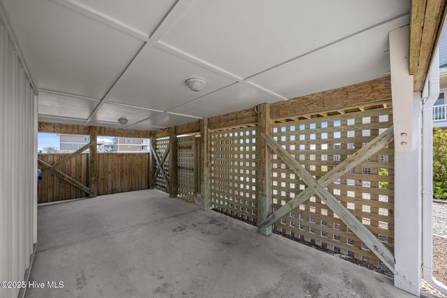 130 & 132 N Permuda Wynd Drive, Sneads Ferry, NC 28460