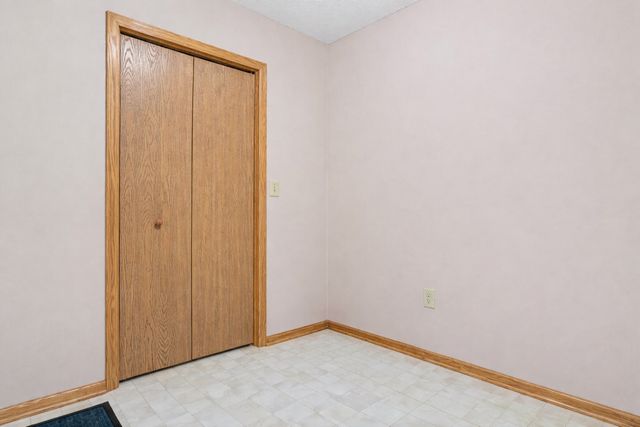 4405 Bay Lane, White Bear Lake, MN 55110