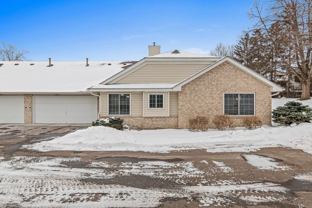 4405 Bay Lane, White Bear Lake, MN 55110