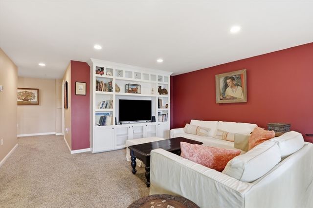 23 Shore Rd, North Reading, MA 01864