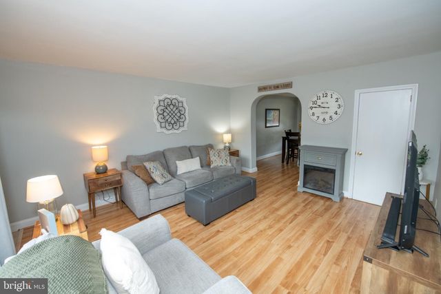 3322 SHELMIRE AVE, Philadelphia, PA 19136