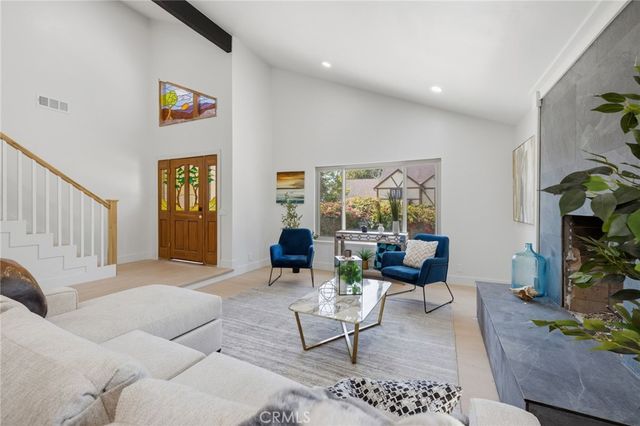 191 Harborview Court, Ventura, CA 93003