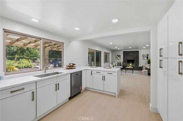 191 Harborview Court, Ventura, CA 93003