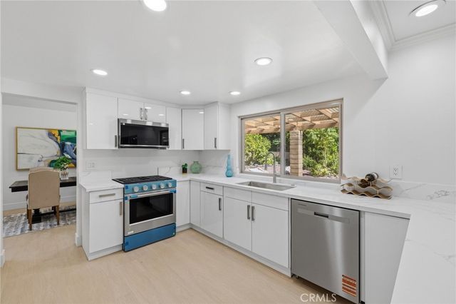 191 Harborview Court, Ventura, CA 93003