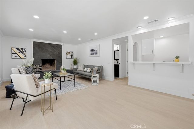 191 Harborview Court, Ventura, CA 93003