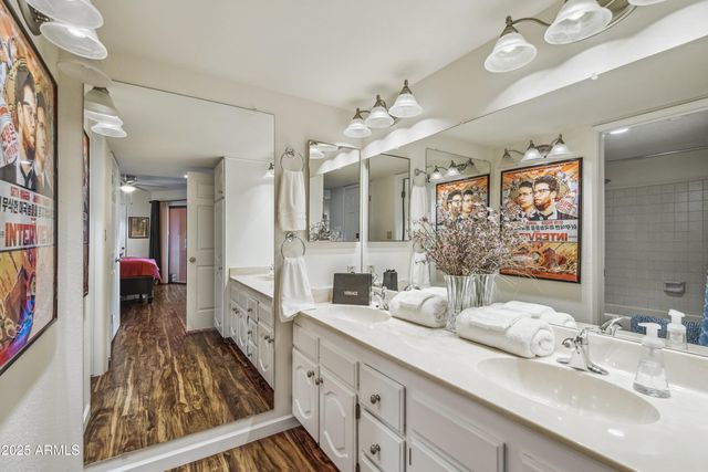 12222 N PARADISE VILLAGE Parkway S 442, Phoenix, AZ 85032