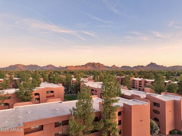 12222 N PARADISE VILLAGE Parkway S 442, Phoenix, AZ 85032