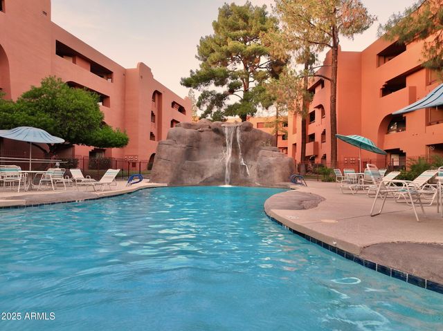 12222 N PARADISE VILLAGE Parkway S 442, Phoenix, AZ 85032