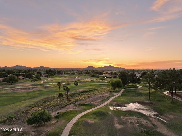 12222 N PARADISE VILLAGE Parkway S 442, Phoenix, AZ 85032