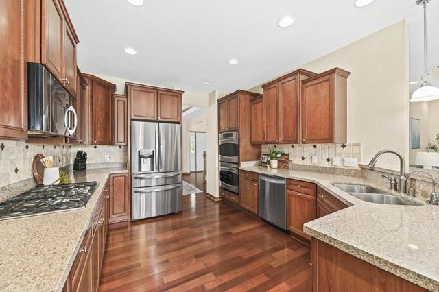 1811 Stoneridge LANE, Grafton, WI 53024