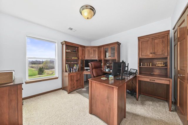 1811 Stoneridge LANE, Grafton, WI 53024