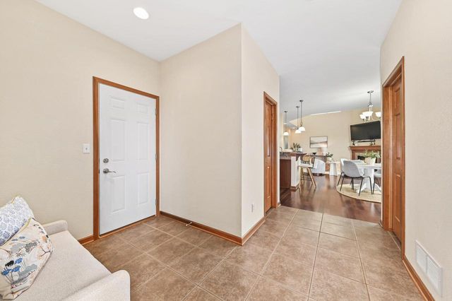 1811 Stoneridge LANE, Grafton, WI 53024