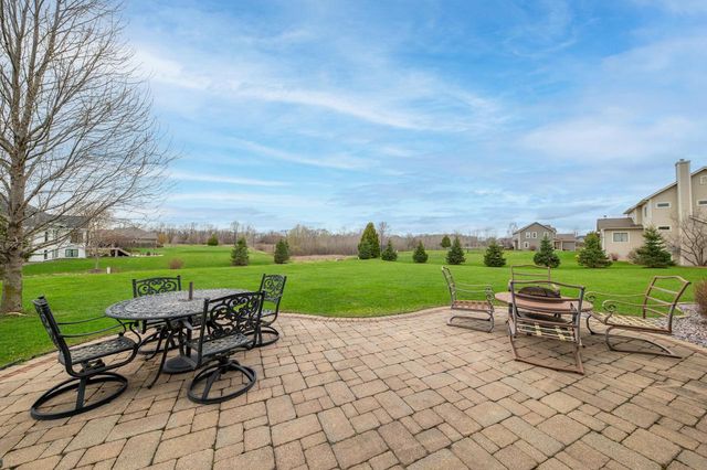 1811 Stoneridge LANE, Grafton, WI 53024