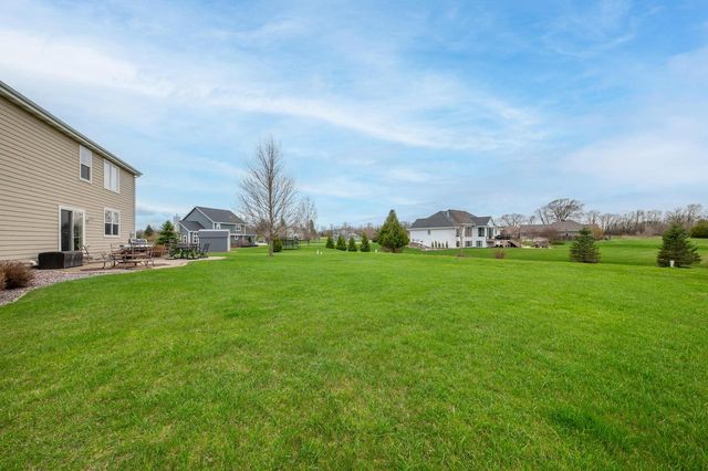 1811 Stoneridge LANE, Grafton, WI 53024