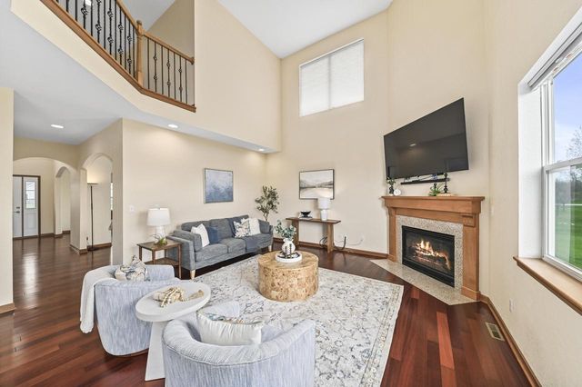 1811 Stoneridge LANE, Grafton, WI 53024