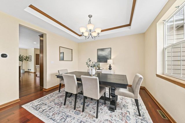 1811 Stoneridge LANE, Grafton, WI 53024