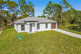 2618 41 ST W, Lehigh Acres, FL 33971