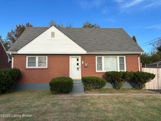 3543 Mayo Dr, Louisville, KY 40218