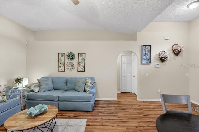 1332 HONEY ROAD, Apopka, FL 32712