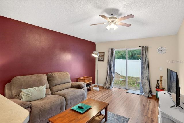 1332 HONEY ROAD, Apopka, FL 32712