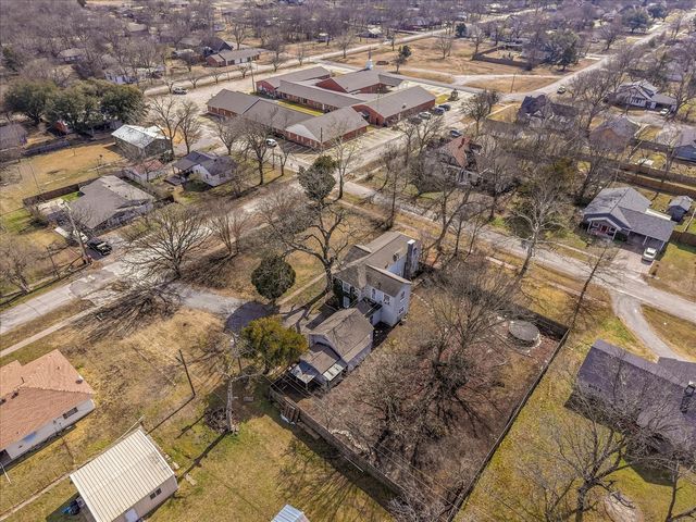 601 N Main Street, Leonard, TX 75452