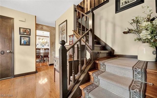 33771 Canterbury Road, Solon, OH 44139