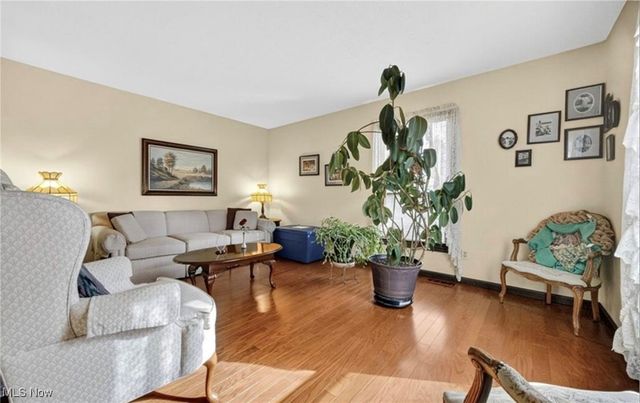 33771 Canterbury Road, Solon, OH 44139