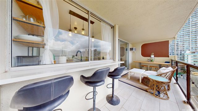 444 Nahua Street 912, Honolulu, HI 96815